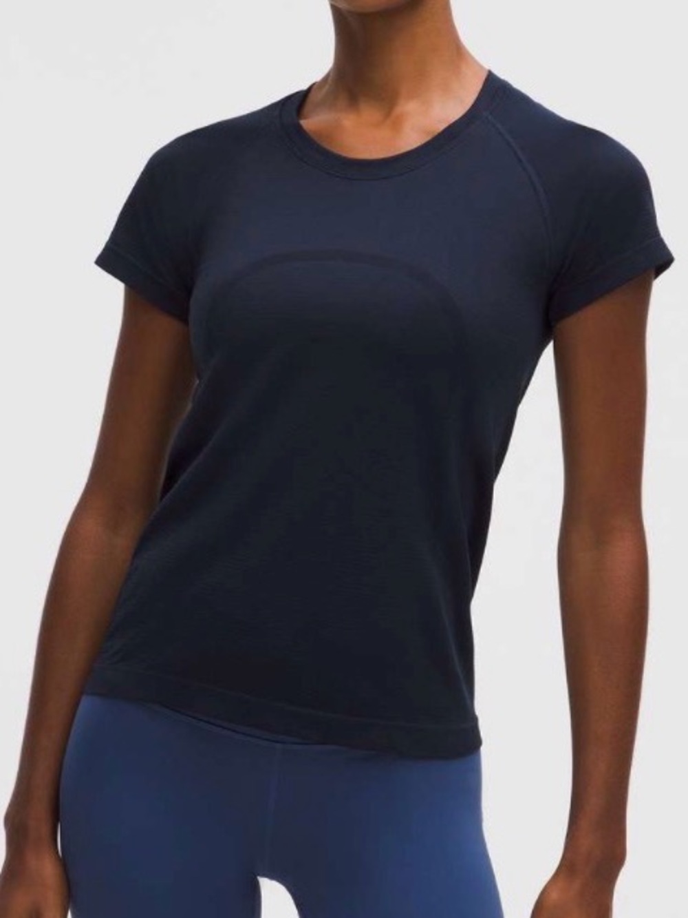 Lululemon Swiftly Tech Short Sleeve Shirt 2.0 Waist Length True Navy Size 6 NWT
